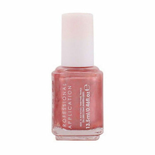 nail polish Essie