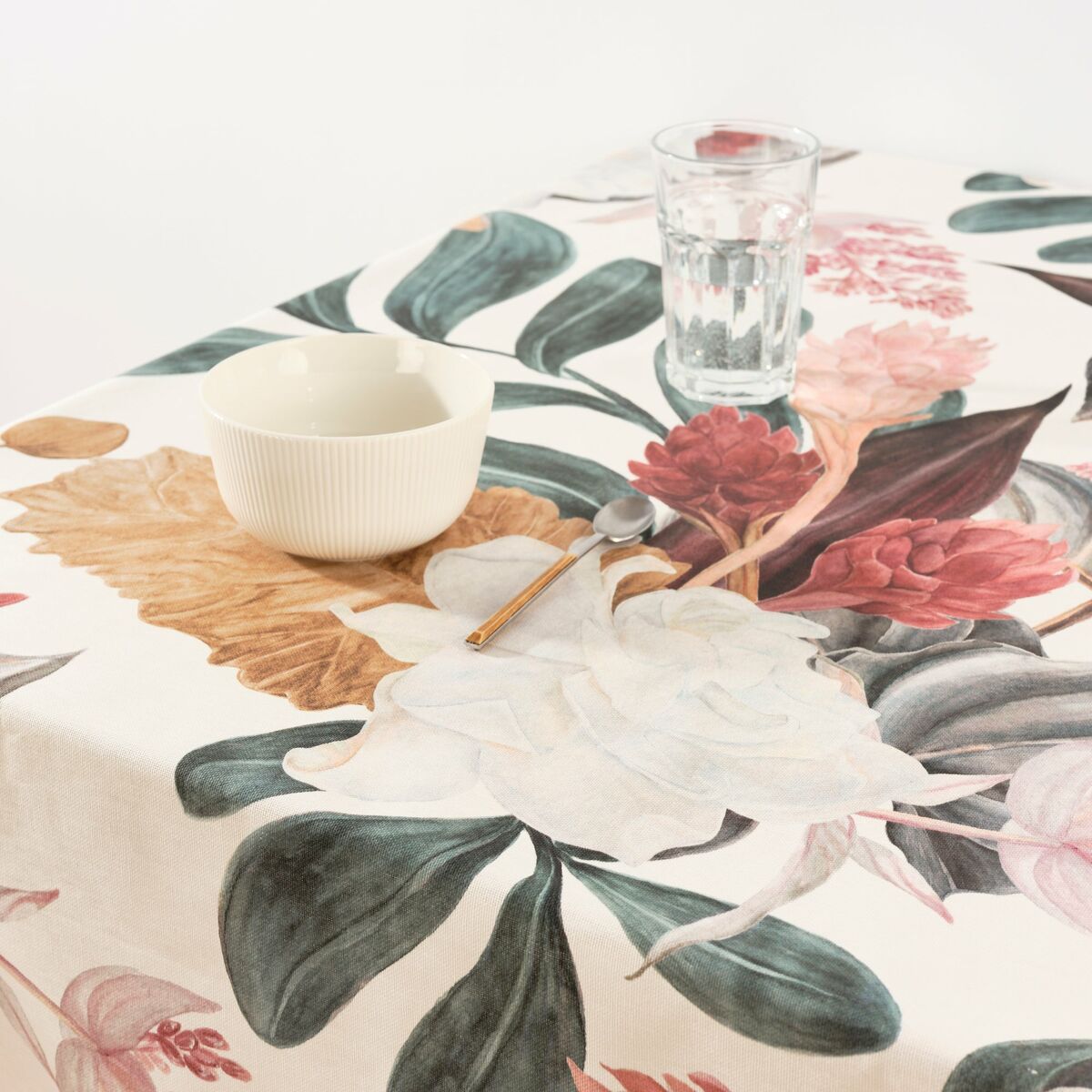 Stain-proof tablecloth Belum 0120-292 Multicolour 250 x 150 cm Tropical